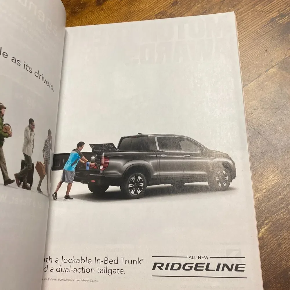 January 2017 MOTOR TREND MAGAZINE - AWARDS